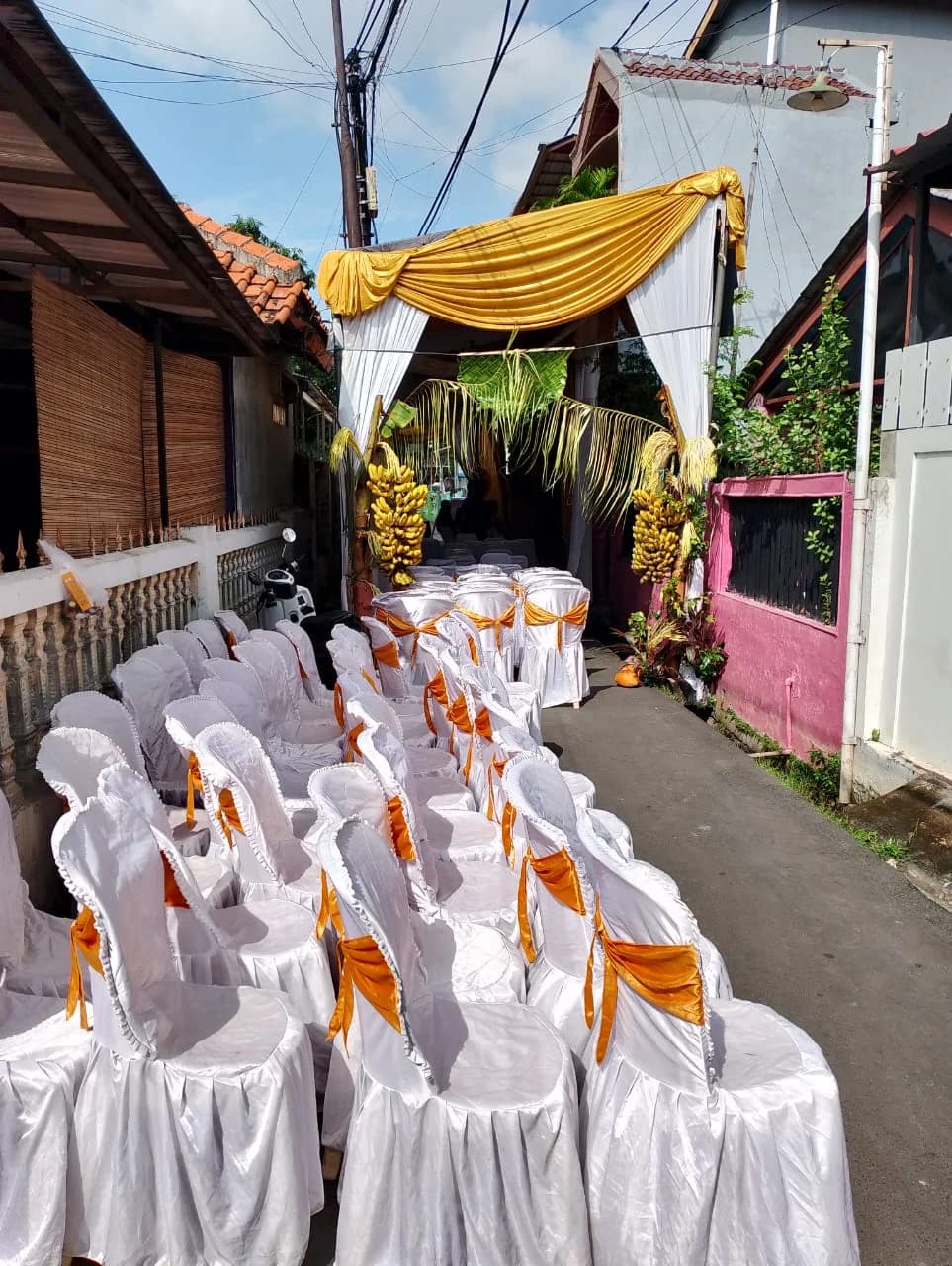 Kursi Plastik dan cover
